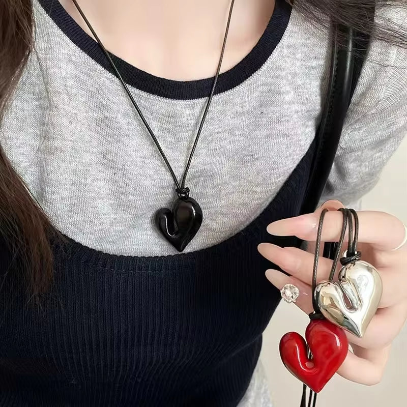 Crimson Love Vintage Heart Necklace – Romance with a Retro Soul